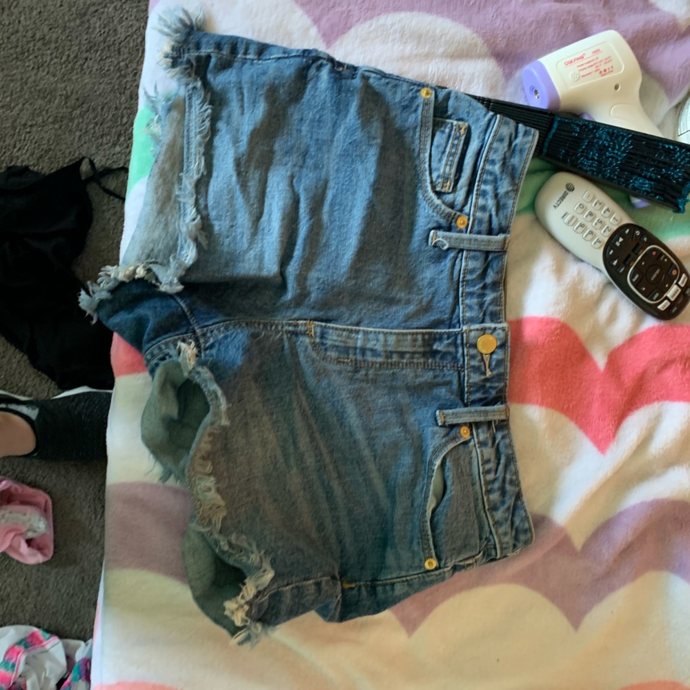 Barley used shorts